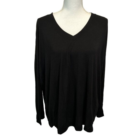 Nordstrom Womens Blouse Medium Black‎ Long Sleeve Pullover Tee Minimalist V Neck - Picture 1 of 7